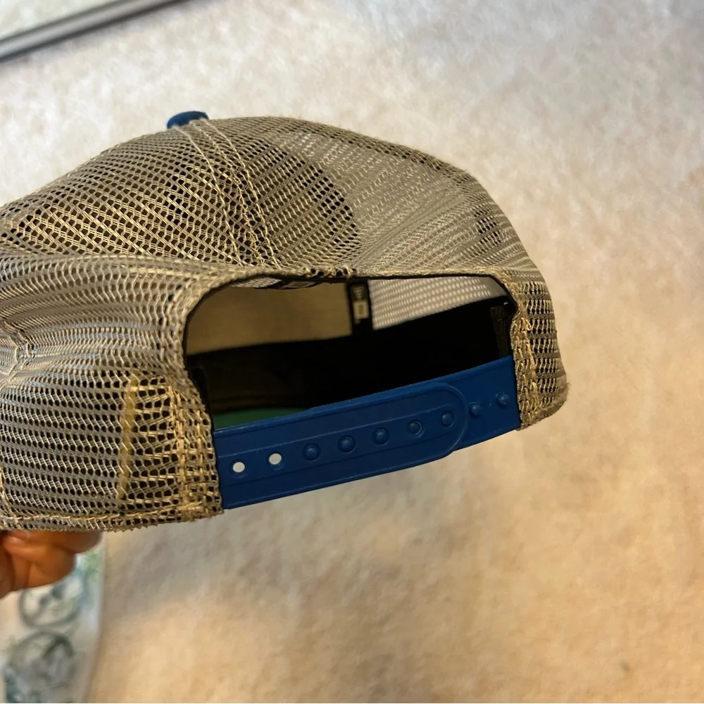 Mens Quiksilver New Era Mesh SnapBack Trucker Hat - Picture 10 of 14